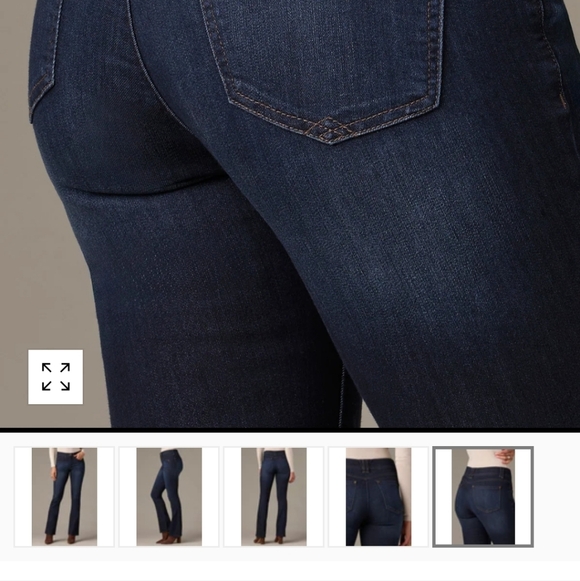 Wit & Wisdom Brittany Mid Rise Itty Bitty Boot Cut Jeans Size 8 Style L12241BBEA - Picture 4 of 8